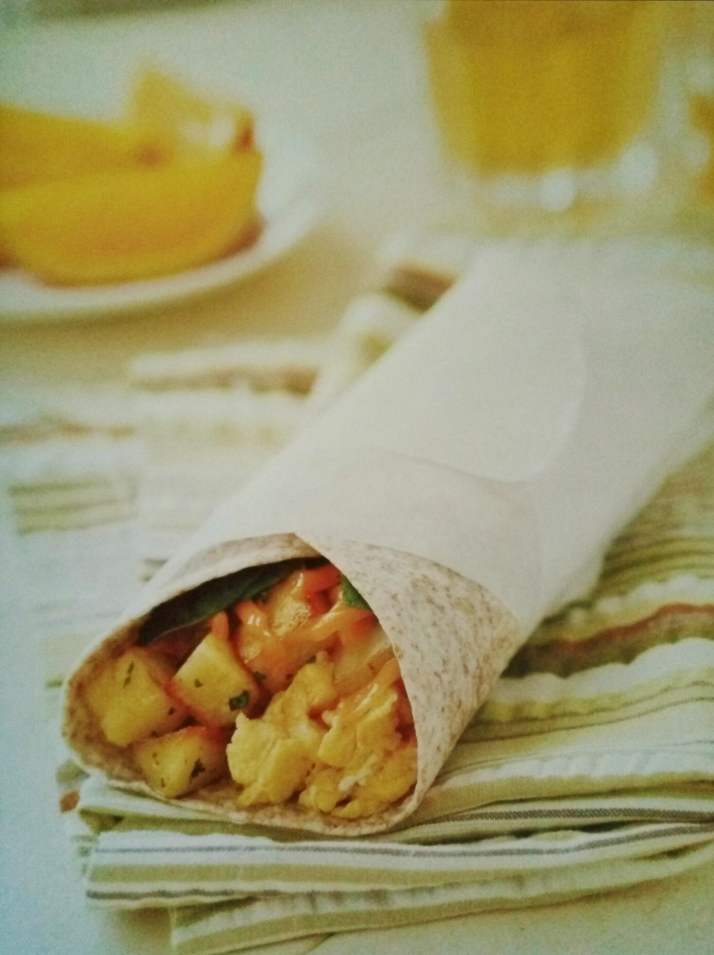 Spinach-Egg-Potato-Breakfast-Burrito-1